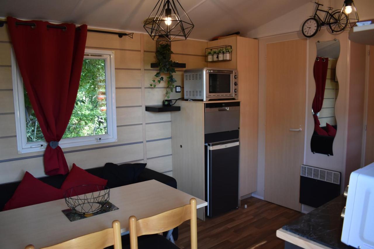 Mobil-Home Sur Terrain Bucolique Hyères Esterno foto